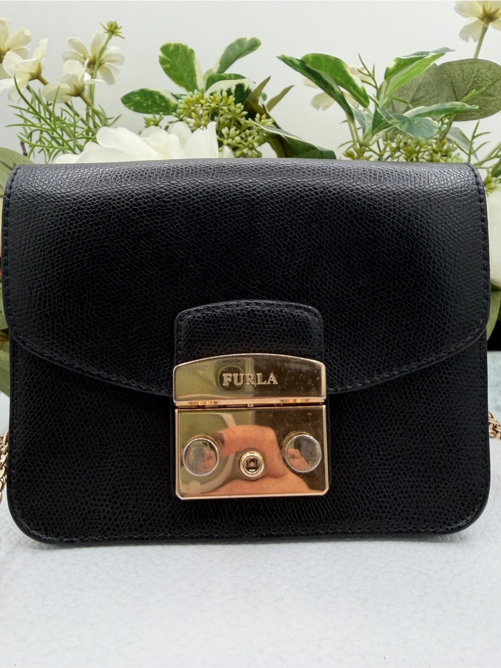 Furla Metropolis Mini Black Leather | Gold-Tone Chain | Made in Italy✨✨